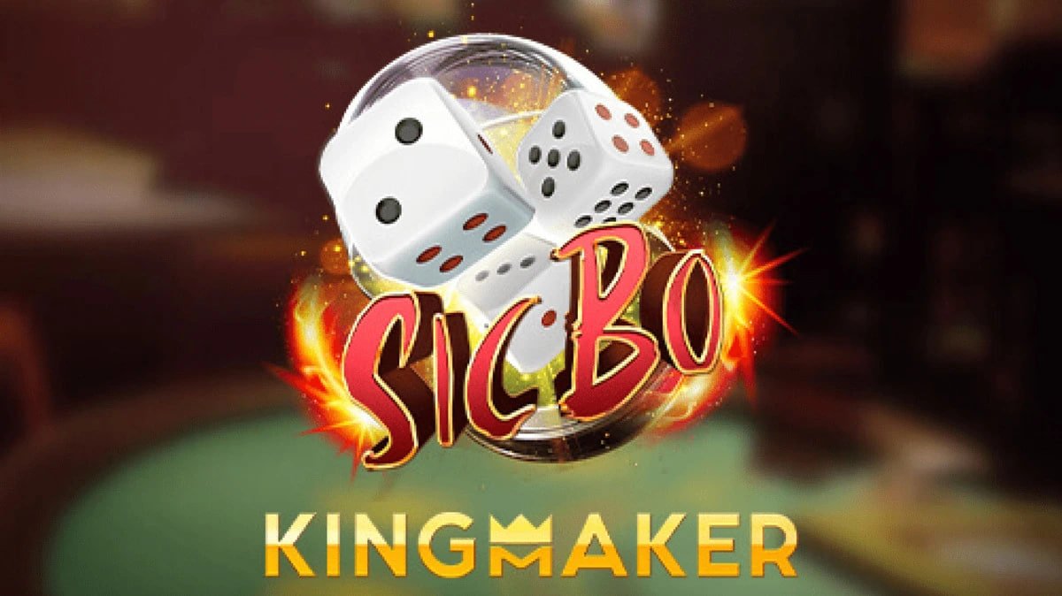 Live dealer table at ompong slot platform with roulette wheel